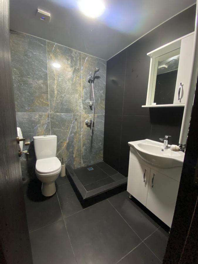 Starhostel Koetaisi Buitenkant foto