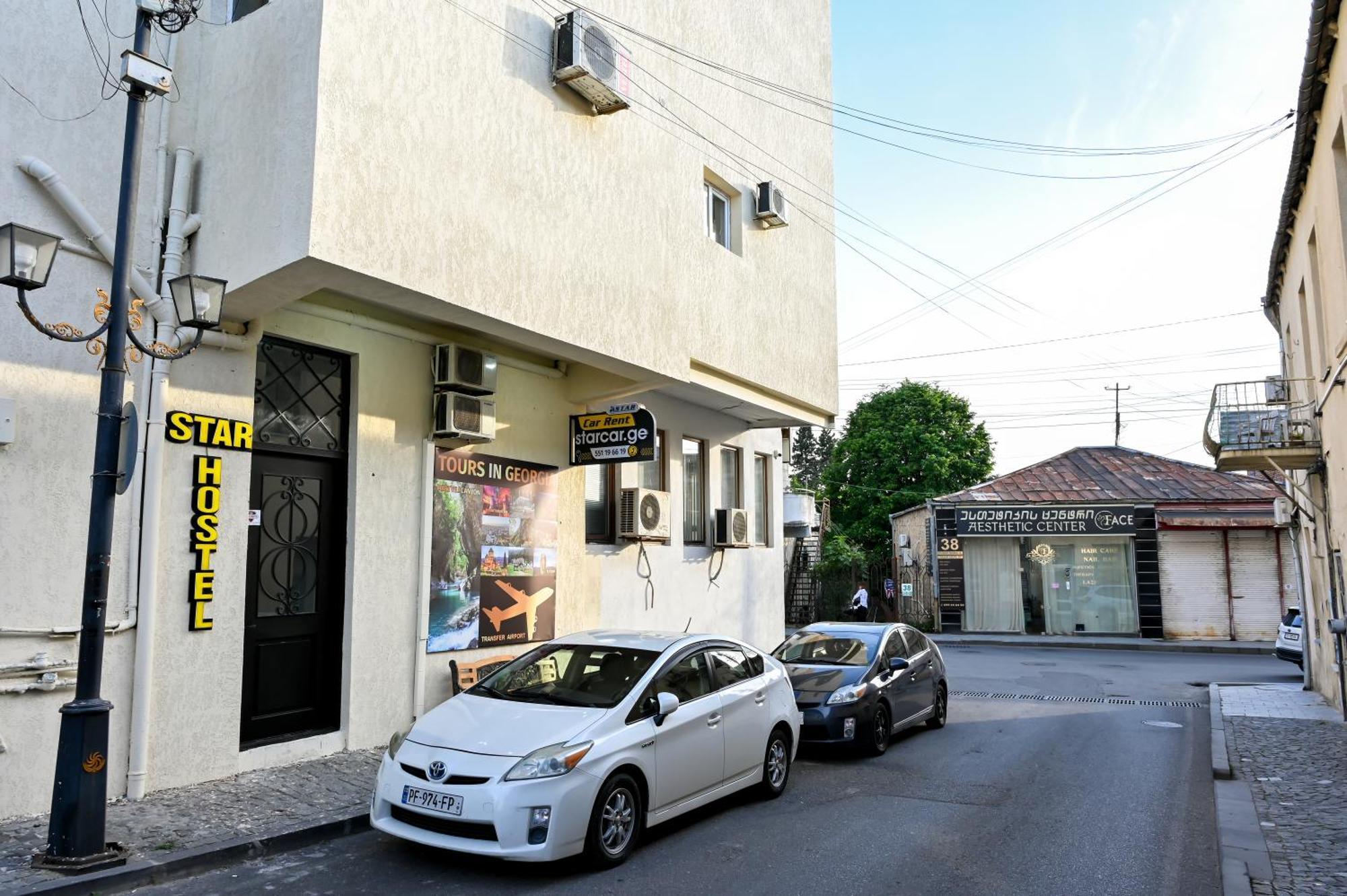 Starhostel Koetaisi Buitenkant foto