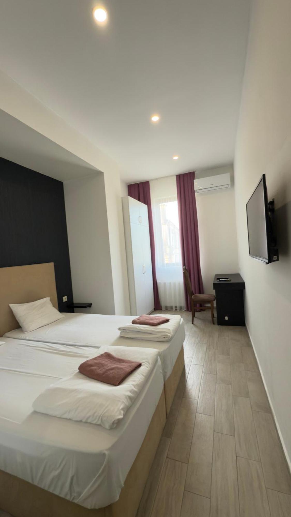 Starhostel Koetaisi Buitenkant foto